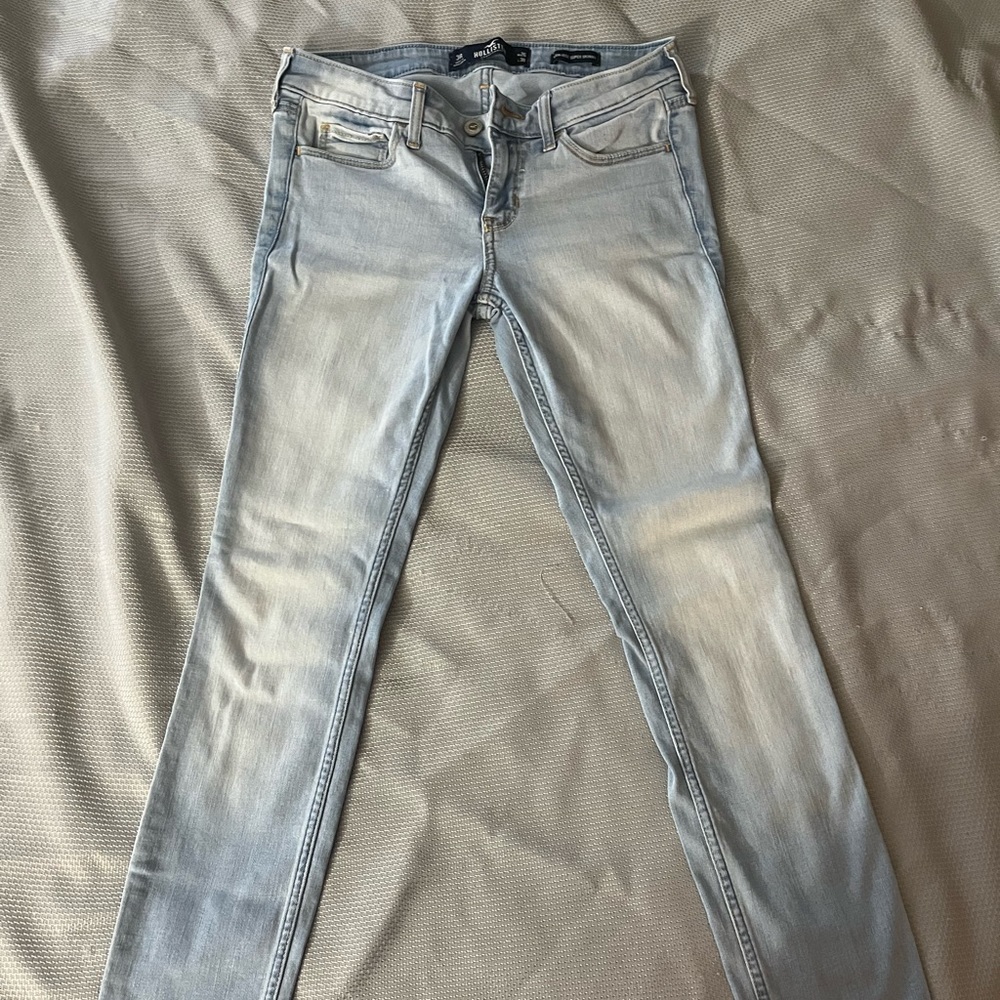 Hollister super skinny low rise jeans